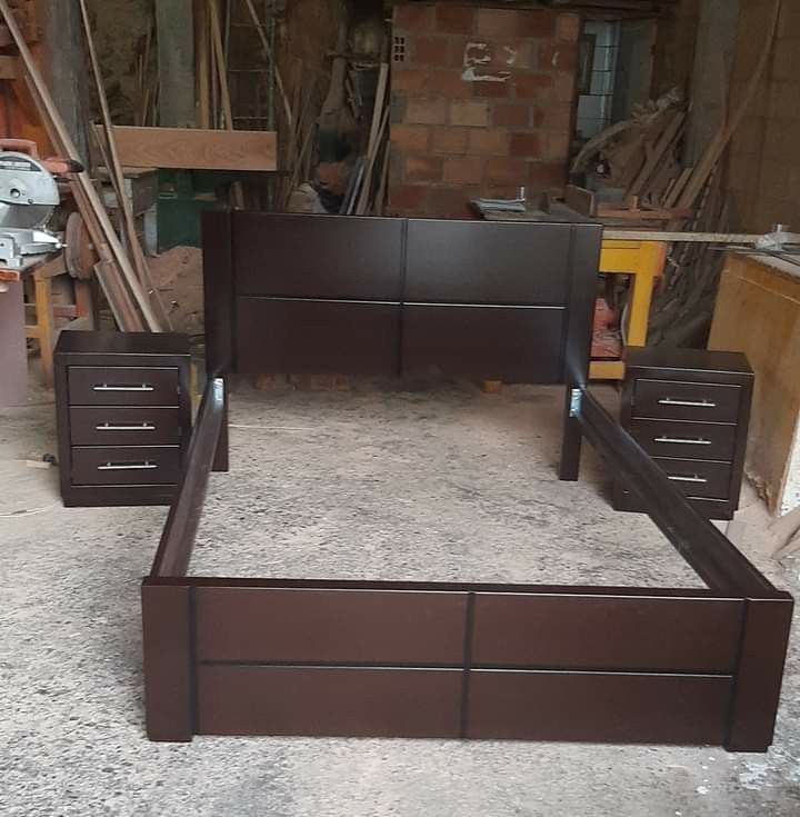 Simple bed with side drawers